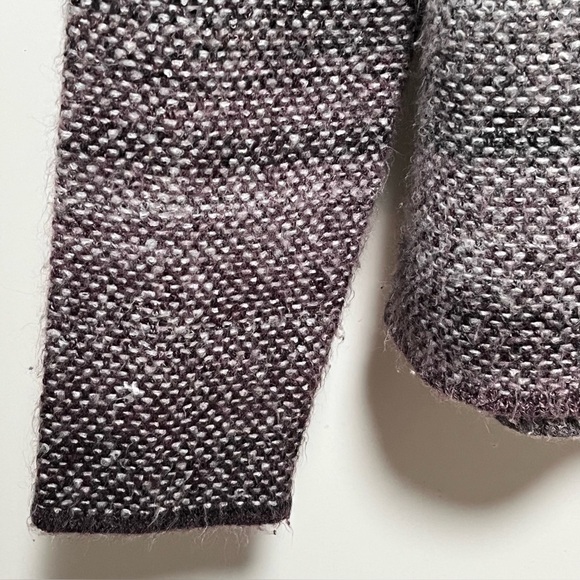 Max Studio Cozy Gray Purple
Variegated Soft Stripe Pullover cowlneck Sweater - Picture 6 of 8